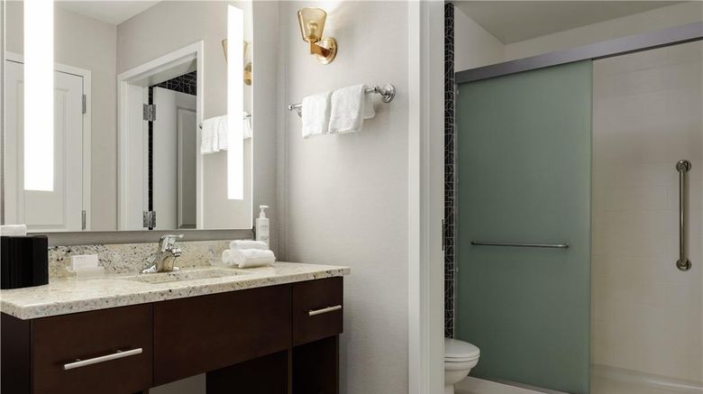 <b>Homewood Suites by Hilton Burlington Room</b>. Images powered by <a href="https://iceportal.shijigroup.com/" title="IcePortal" target="_blank">IcePortal</a>.