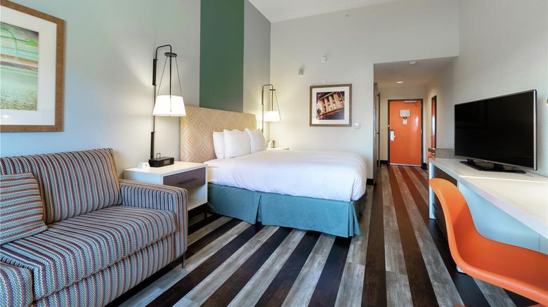 <b>DoubleTree by Hilton Galveston Beach Room</b>. Images powered by <a href="https://iceportal.shijigroup.com/" title="IcePortal" target="_blank">IcePortal</a>.
