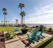 DoubleTree by Hilton Galveston Beach Exterior