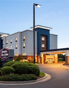 Hampton Inn & Suites Lavonia