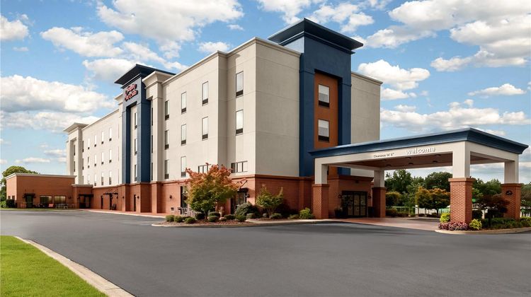 Hampton Inn & Suites Lavonia Exterior
