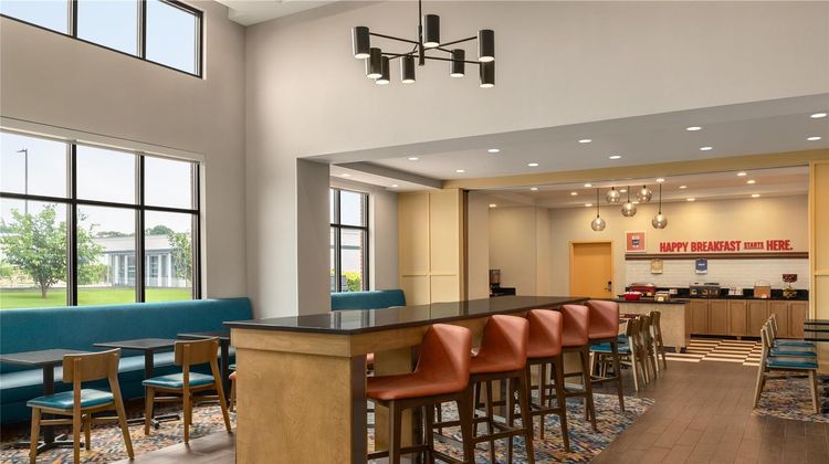 Hampton Inn & Suites Lavonia Restaurant