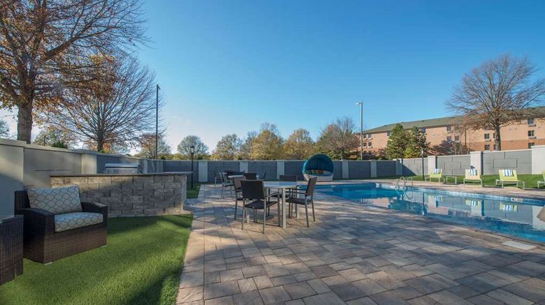 <b>DoubleTree by Hilton Hotel Winston-Salem Pool</b>. Images powered by <a href="https://iceportal.shijigroup.com/" title="IcePortal" target="_blank">IcePortal</a>.
