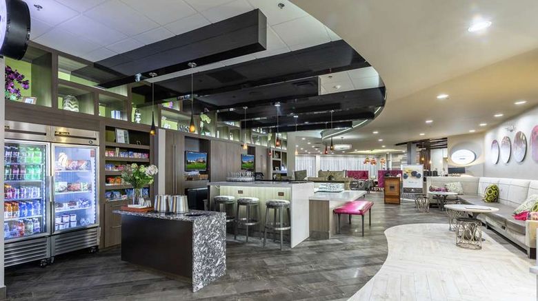 <b>DoubleTree by Hilton Hotel Winston-Salem Restaurant</b>. Images powered by <a href="https://iceportal.shijigroup.com/" title="IcePortal" target="_blank">IcePortal</a>.