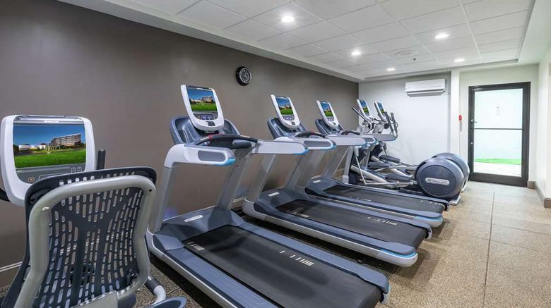 <b>DoubleTree by Hilton Hotel Winston-Salem Health</b>. Images powered by <a href="https://iceportal.shijigroup.com/" title="IcePortal" target="_blank">IcePortal</a>.