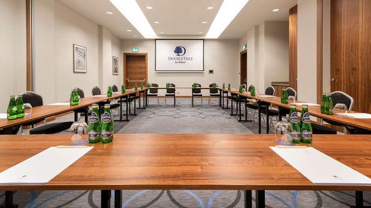 DoubleTree by Hilton Krakow Hotel Meeting