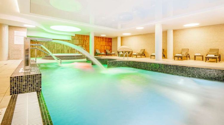 DoubleTree by Hilton Krakow Hotel Pool