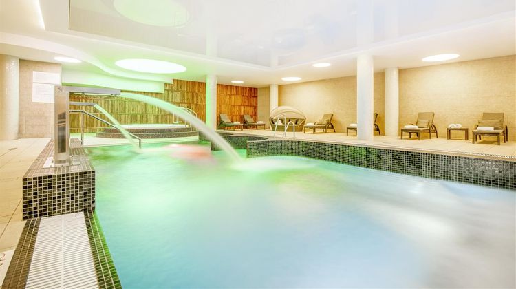 DoubleTree by Hilton Krakow Hotel Pool