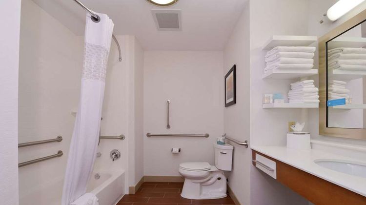Hampton Inn & Suites Lonoke Room