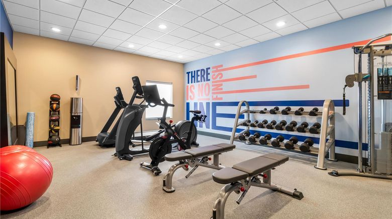<b>Hampton Inn Marion Health</b>. Images powered by <a href="https://iceportal.shijigroup.com/" title="IcePortal" target="_blank">IcePortal</a>.