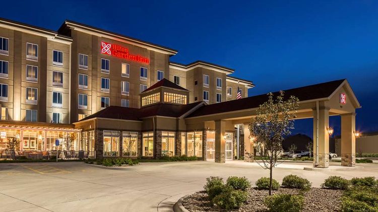 Hilton Garden Inn Bettendorf/Quad Cities Exterior