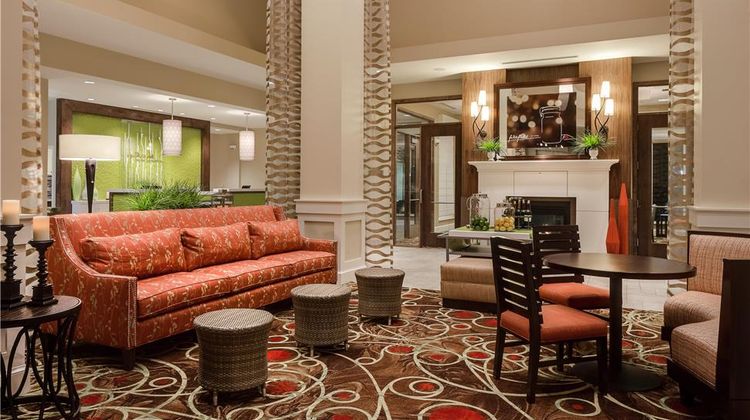 Hilton Garden Inn Bettendorf/Quad Cities Lobby