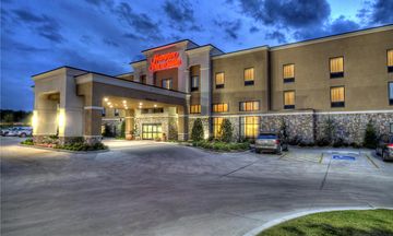 Hampton Inn and Suites Ada
