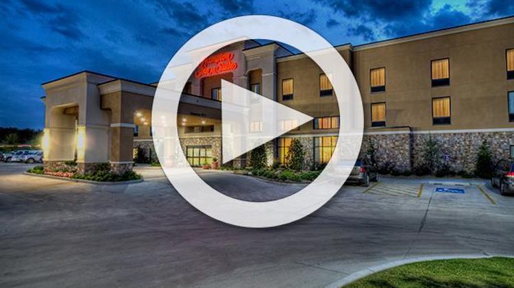 Hampton Inn and Suites Ada Exterior