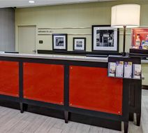 Hampton Inn and Suites Ada Lobby