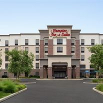 Hampton Inn & Suites Harmarville
