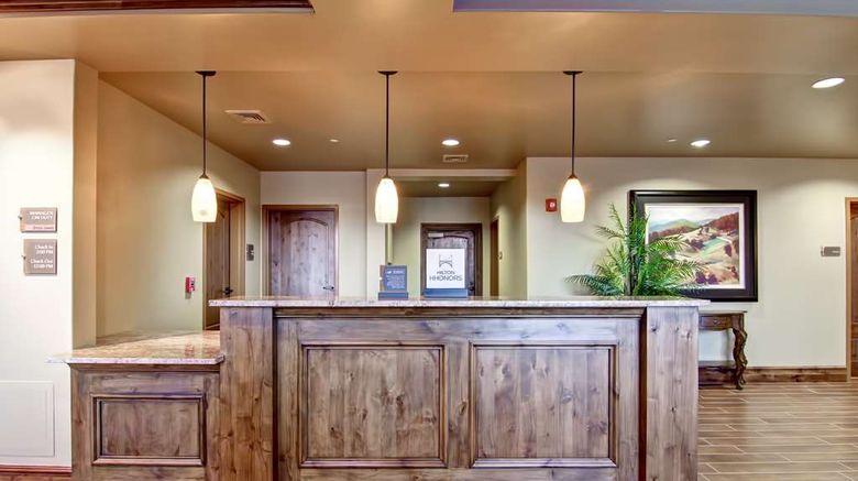 <b>Homewood Suites by Hilton, Richland Lobby</b>. Images powered by <a href="https://iceportal.shijigroup.com/" title="IcePortal" target="_blank">IcePortal</a>.
