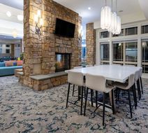 Hilton Garden Inn Roanoke Lobby