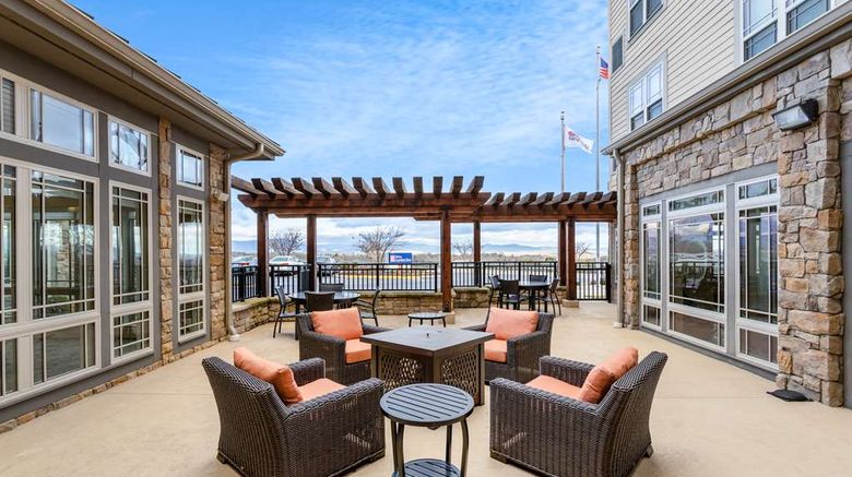 <b>Hilton Garden Inn Roanoke Exterior</b>. Images powered by <a href="https://iceportal.shijigroup.com/" title="IcePortal" target="_blank">IcePortal</a>.