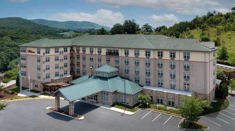 Hilton Garden Inn Roanoke Exterior. Images powered by <a href="https://iceportal.shijigroup.com" target="_blank" rel="noopener">Ice Portal</a>.
