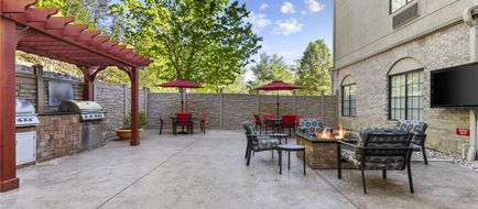 Hampton Inn Salem-Roanoke Exterior