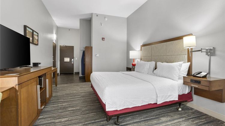 Hampton Inn Salem-Roanoke Room