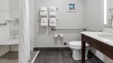 <b>Hampton Inn Salem-Roanoke Room</b>. Images powered by <a href="https://iceportal.shijigroup.com/" title="IcePortal" target="_blank">IcePortal</a>.