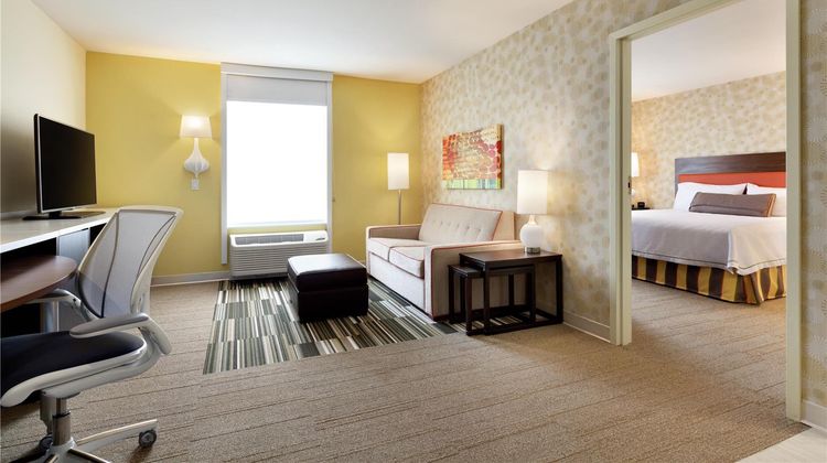 Home2 Suites by Hilton Seattle Airport Room