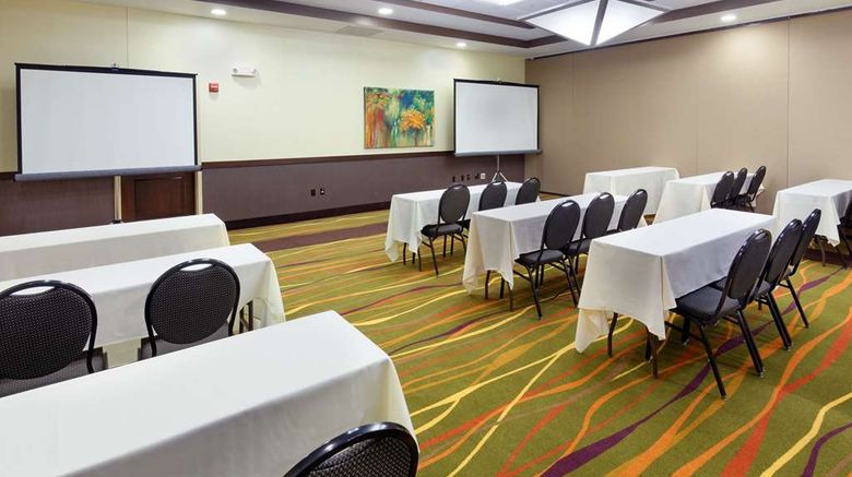 <b>Hilton Garden Inn Springfield Meeting</b>. Images powered by <a href="https://iceportal.shijigroup.com/" title="IcePortal" target="_blank">IcePortal</a>.