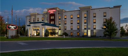 Hampton Inn Seneca Falls Exterior