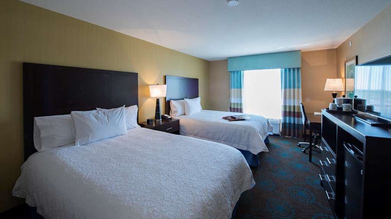 <b>Hampton Inn Saskatoon South Room</b>. Images powered by <a href="https://iceportal.shijigroup.com/" title="IcePortal" target="_blank">IcePortal</a>.