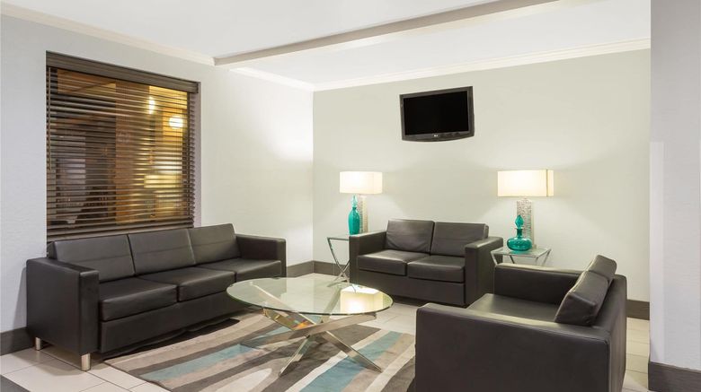 <b>Baymont Inn & Suites Flagstaff Lobby</b>. Images powered by <a href="https://iceportal.shijigroup.com/" title="IcePortal" target="_blank">IcePortal</a>.