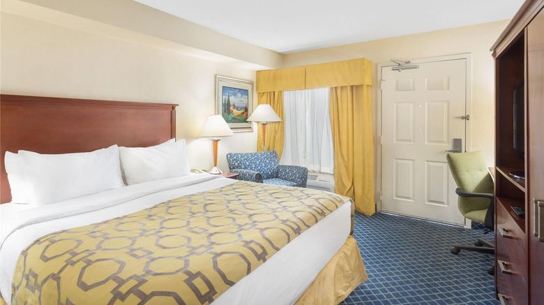<b>Baymont Inn & Suites Flagstaff Room</b>. Images powered by <a href="https://iceportal.shijigroup.com/" title="IcePortal" target="_blank">IcePortal</a>.