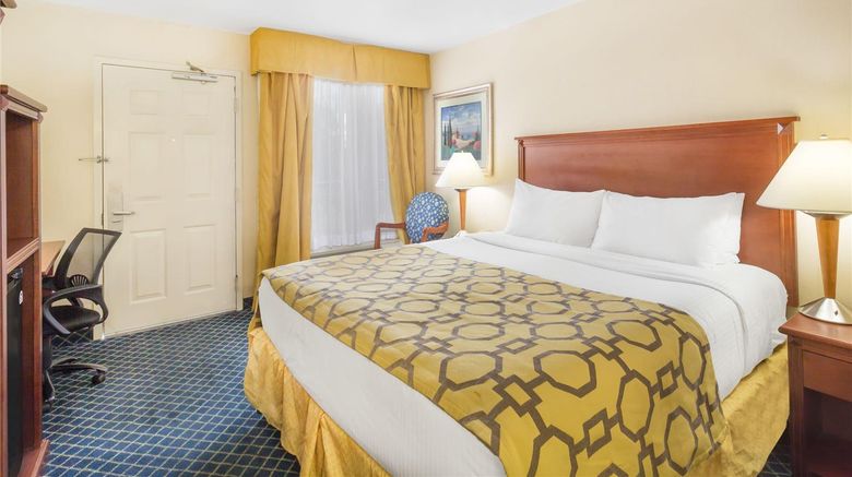 <b>Baymont Inn & Suites Flagstaff Room</b>. Images powered by <a href="https://iceportal.shijigroup.com/" title="IcePortal" target="_blank">IcePortal</a>.