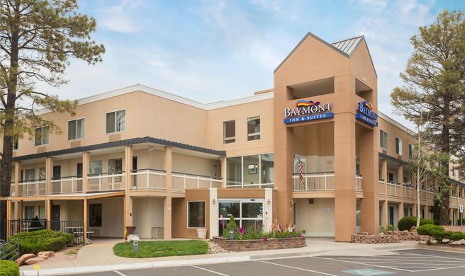 Baymont Inn & Suites Flagstaff Exterior