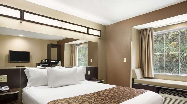 <b>Microtel Inn & Suites Cambridge Room</b>. Images powered by <a href="https://iceportal.shijigroup.com/" title="IcePortal" target="_blank">IcePortal</a>.