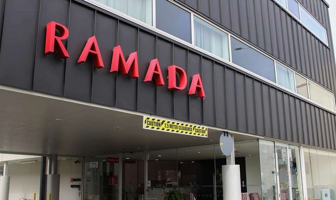 Ramada Suites Christchurch City Exterior