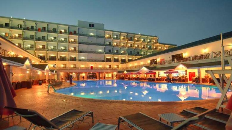 <b>Ramada Georgetown Princess Hotel Pool</b>. Images powered by <a href="https://iceportal.shijigroup.com/" title="IcePortal" target="_blank">IcePortal</a>.