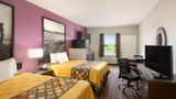 Super 8 Carrizo Springs Room