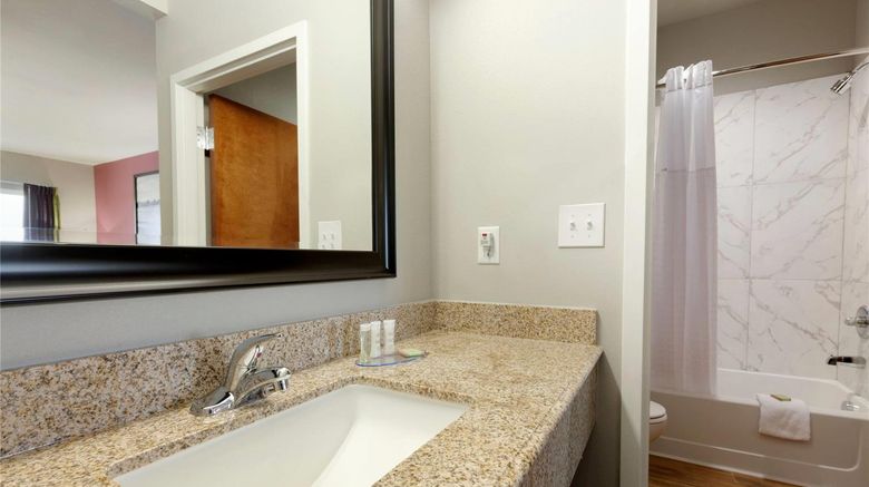 <b>Super 8 Carrizo Springs Room</b>. Images powered by <a href="https://iceportal.shijigroup.com/" title="IcePortal" target="_blank">IcePortal</a>.