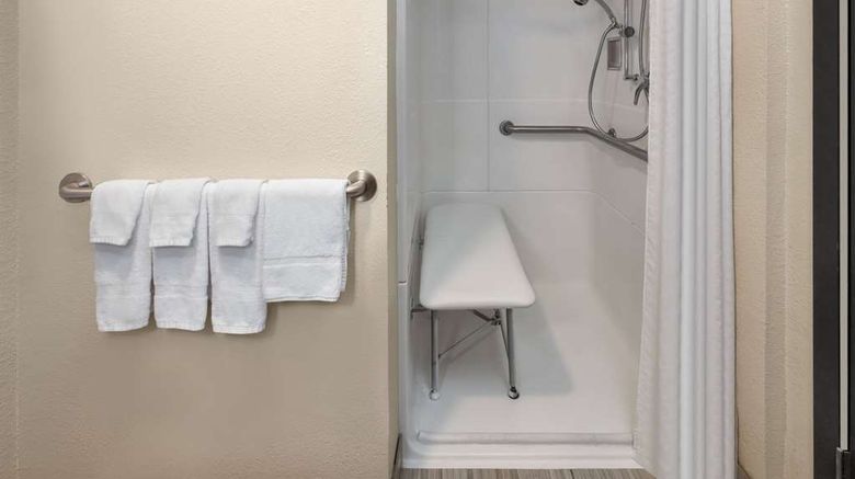 <b>Super 8 Copley Akron Room</b>. Images powered by <a href="https://iceportal.shijigroup.com/" title="IcePortal" target="_blank">IcePortal</a>.