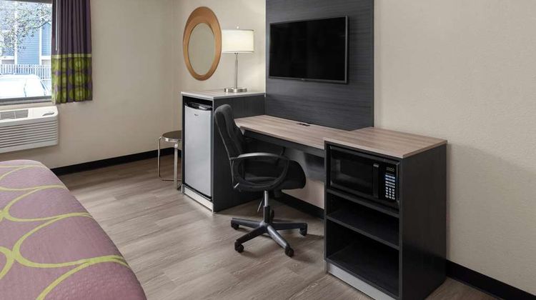 Super 8 Copley Akron Other