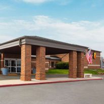 Super 8 Copley Akron