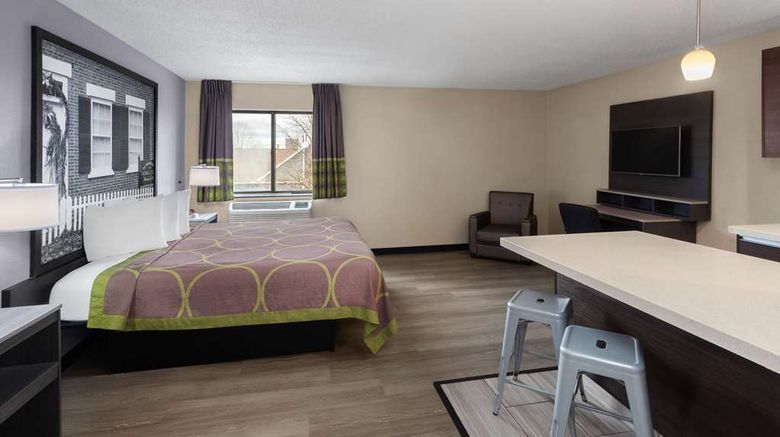 <b>Super 8 Copley Akron Suite</b>. Images powered by <a href="https://iceportal.shijigroup.com/" title="IcePortal" target="_blank">IcePortal</a>.