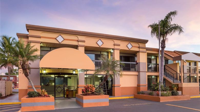 <b>Travelodge Fort Myers North Exterior</b>. Images powered by <a href="https://iceportal.shijigroup.com/" title="IcePortal" target="_blank">IcePortal</a>.