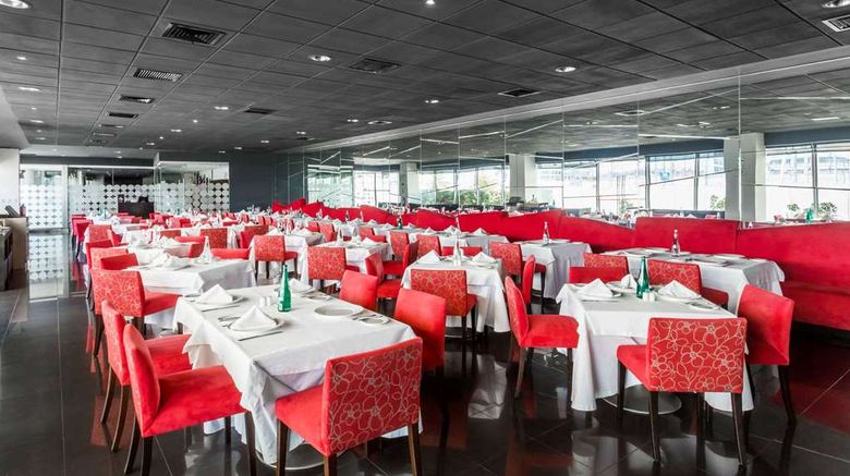 <b>Wyndham Costa Del Sol Lima Airport Restaurant</b>. Images powered by <a href="https://iceportal.shijigroup.com/" title="IcePortal" target="_blank">IcePortal</a>.
