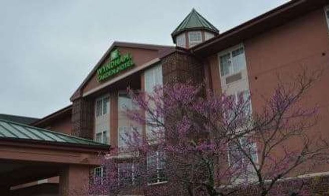 Wyndham Garden Madison Fitchburg Exterior