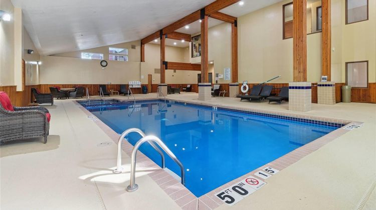 Wyndham Garden Madison Fitchburg Pool