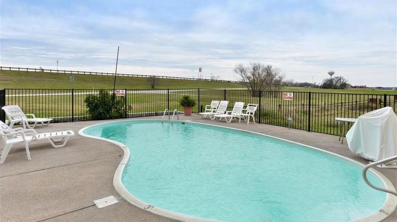 <b>Americas Best Value Inn Schulenburg Pool</b>. Images powered by <a href="https://iceportal.shijigroup.com/" title="IcePortal" target="_blank">IcePortal</a>.