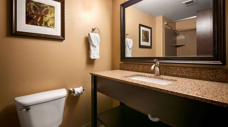 <b>Best Western Woodland Inn Room</b>. Images powered by <a href="https://iceportal.shijigroup.com/" title="IcePortal" target="_blank">IcePortal</a>.